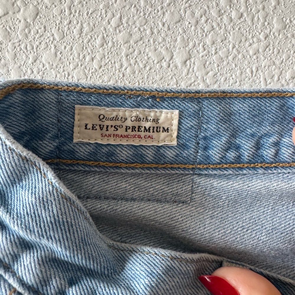Levi's Sky Blue Jean Shorts - Picture 3 of 3